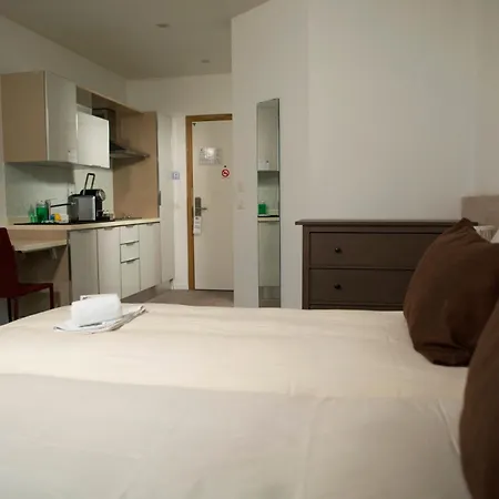 46a Aparthotel 3*